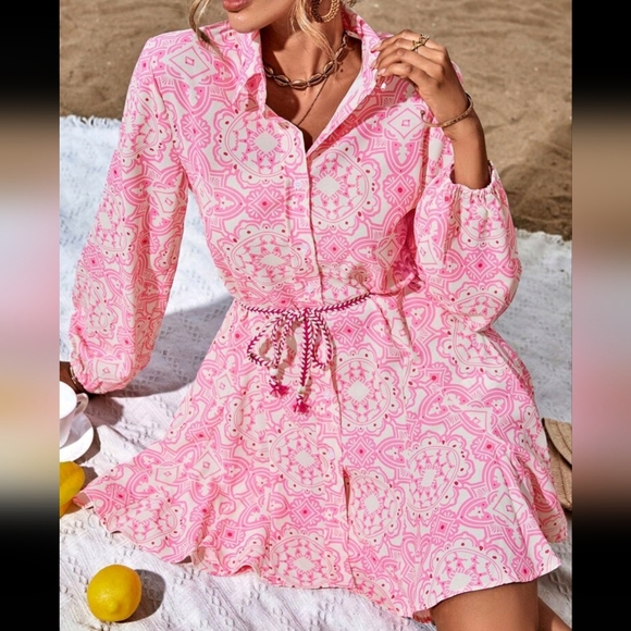 Random Allover Print Belted Shirt Dress Vacation Outfits Woman  - Picture 1 of 4